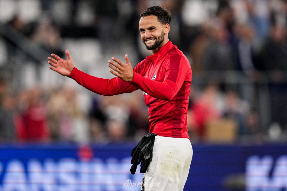 并为萨拉赫 并为萨拉赫